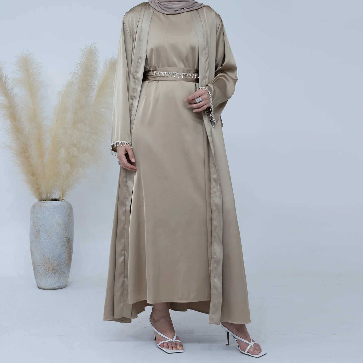 Spring/summer solid color beaded dress Dubai Abaya muslim set women Dresses Kaftan abayas for Women Casual Femme Caftan vestidos